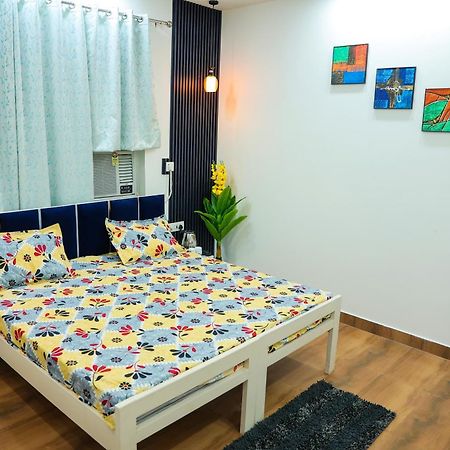 Agrah Stay - Kasa Lusso Stay ファリーダーバード エクステリア 写真