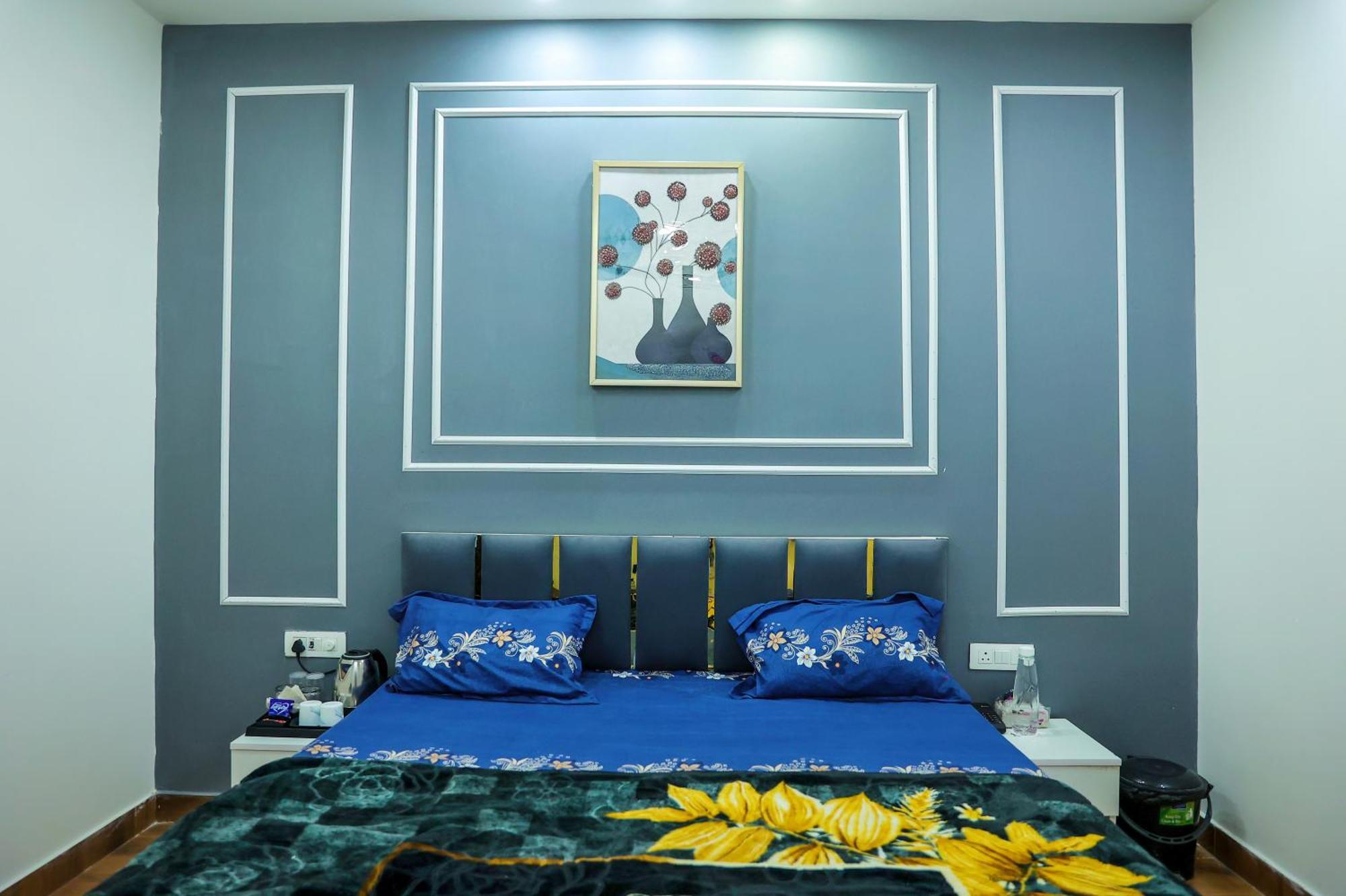 Agrah Stay - Kasa Lusso Stay ファリーダーバード エクステリア 写真